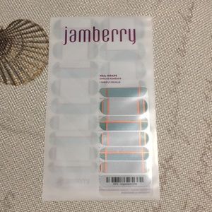 Jamberry wraps in Hopscotch